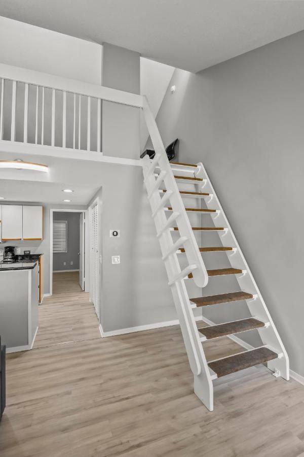 New King With Loft Beach Near Gulf Gulfport Extérieur photo