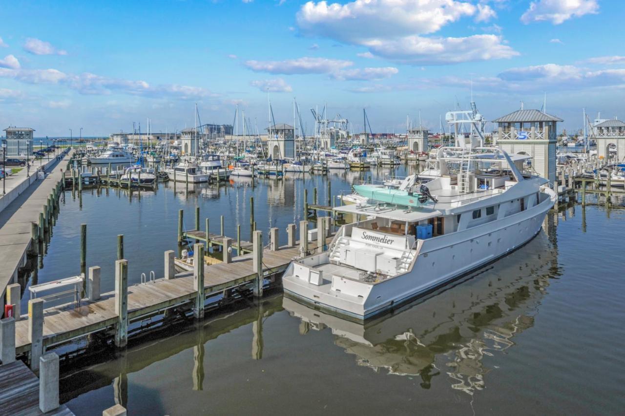 New King With Loft Beach Near Gulf Gulfport Extérieur photo