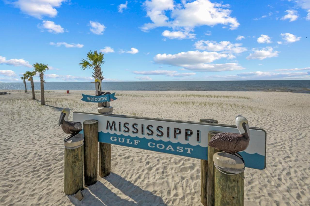 New King With Loft Beach Near Gulf Gulfport Extérieur photo