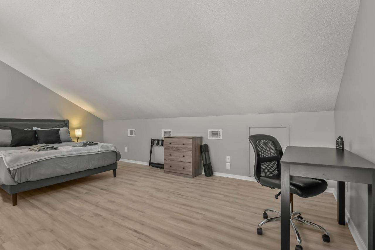 New King With Loft Beach Near Gulf Gulfport Extérieur photo